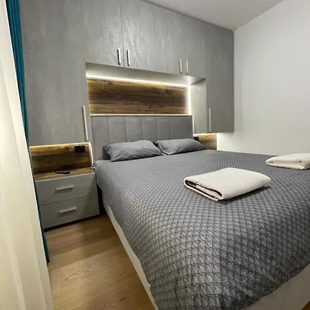 Sweet Apartment